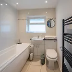 Ridgehill House By Cliftonvalley Holiday home