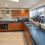 Ridgehill House By Cliftonvalley * Bristol
