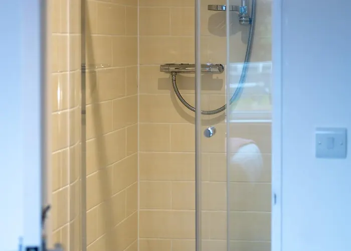 Ridgehill House By Cliftonvalley * Bristol